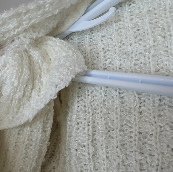 Vintage Glentex Cream Soft Fuzzy Knit Two Button Cardigan Women Medium - Picture 9 of 9